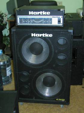 Hartke XL Series215