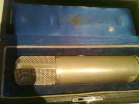 Neumann UM57