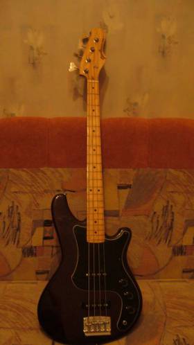 Yamaha SuperBass-500