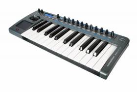 Novation XioSynth 49