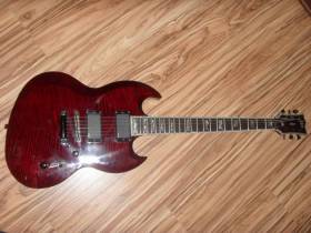 ESP LTD VIPER 1000 DELUXE