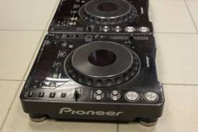 Pioneer CDJ-1000MK2