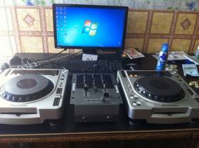 Pioneer CDJ-800 MK2