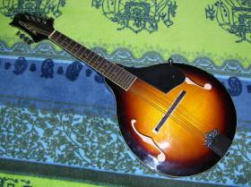 Мандолина Greg Bennett  MA-1/VS