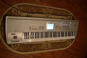 Korg Triton Studio 76