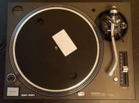 Technics 1200 mk2 mk3d