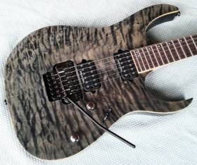 Ibanez RG920QMZ premium