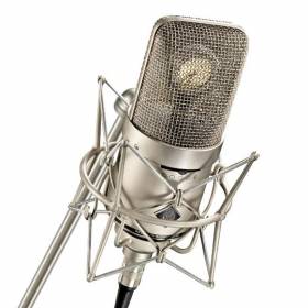 Neumann M149