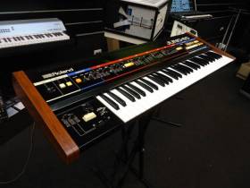 Roland JUNO-60 VINTAGE ANALOG