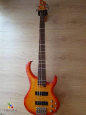 Ibanez BTB 405 QM