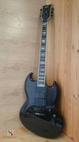 ESP LTD Viper 1000 Black FM Deluxe Korea