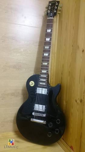 Gibson Les Paul Studio Black 2002