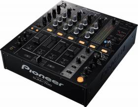 Pioneer djm700