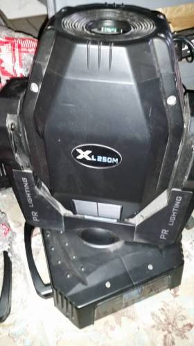 PR Lighting XL 250 M