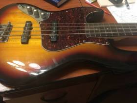 Squier Vintage Modified Jazz Bass