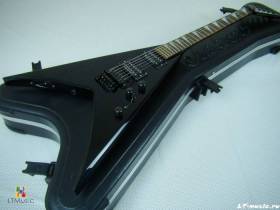 Jackson King V KV5FR Japan Neck Through Black