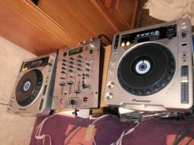 Pioneer CDJ-800 MK2