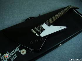 Gibson Explorer 2016 + Case like NEW!