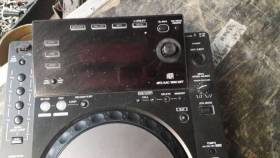 Pioneer CDJ-900