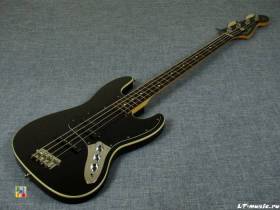 Fender Deluxe Aerodune Japan Jazz Bass Black