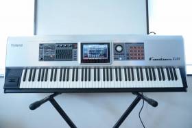 Roland Fantom G8