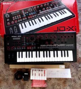 Roland JD-XI