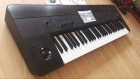 Korg KROME