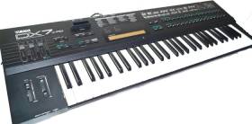 Yamaha DX7  II FD