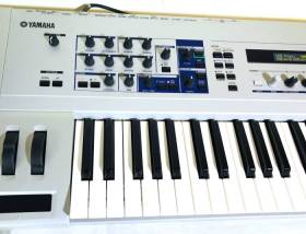 Yamaha CS6X