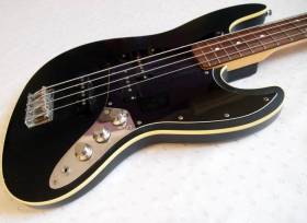 Fender Aerodyne Jazz Bass