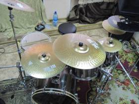 Набор тарелок Hi-Hat 14", Crash 19", Ride 20", Splash 10", China. Paiste 
