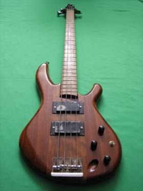 Aria Pro ll Мастеровая