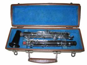 Гобой эбонитовый отечественный французской системы Ленинградская ф-ка н/д