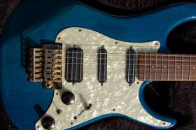 Peavey Axcelerator F