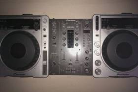 Pioneer CDJ-800MK2 (2шт) + DJM-400