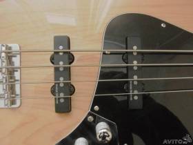 Squier Vintage Modified Jazz Bass