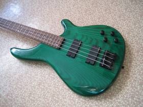 Fernandes Gravity 4 Deluxe