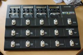 Напольный гитарный процессор Line 6 M13