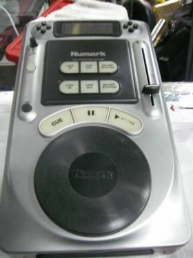 Numark AXIS4