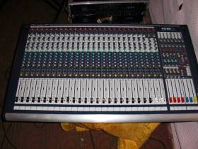 Soundcraft M8