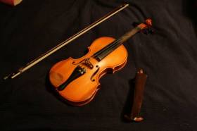 Московский комбинат музыкальных инструментов 3/4