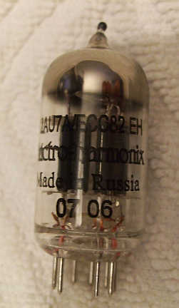 гитарный ламповый рэковый преамп  Tube Works RT-902 (REAL TUBE)