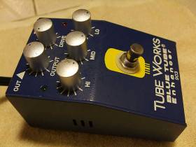 ламповые педали Tube Works RT-903 Blue Tube Enhancer