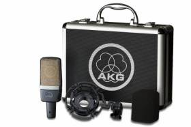 AKG C-214