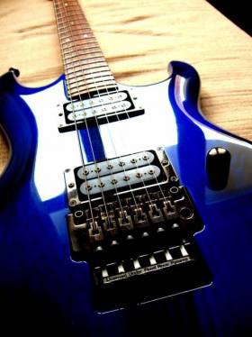 Ibanez JS1000