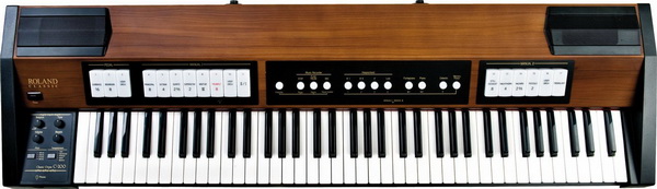 Roland C-200