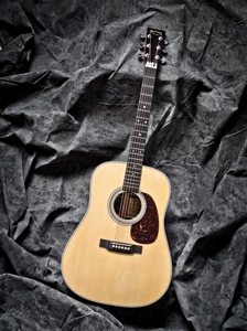 Martin & Co D-28M The Mamas and The Papas Custom Artist Edition 