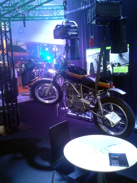 NAMM Musikmesse Russia 2015: Мотоцикл висячий NAMM Musikmesse Russia 2015: Мотоцикл висячий